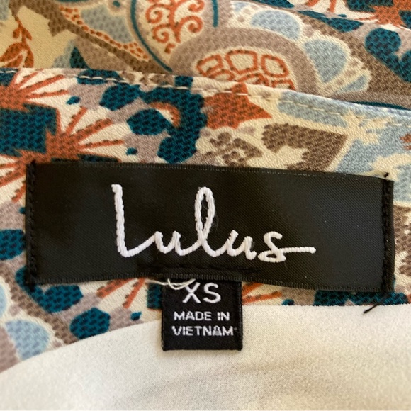 Sale 5 For $25 Lulu’s Mini Dress - Picture 11 of 12